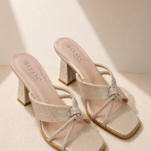 Les mules de dames à  talon